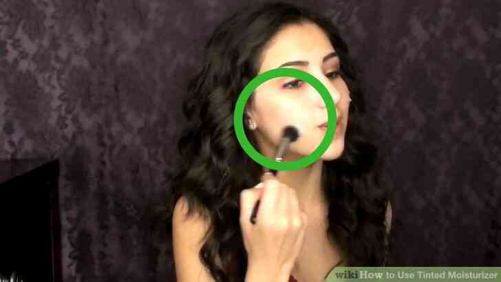 Image intitulée Utilisation de la crème Hydratante Teintée Étape 8